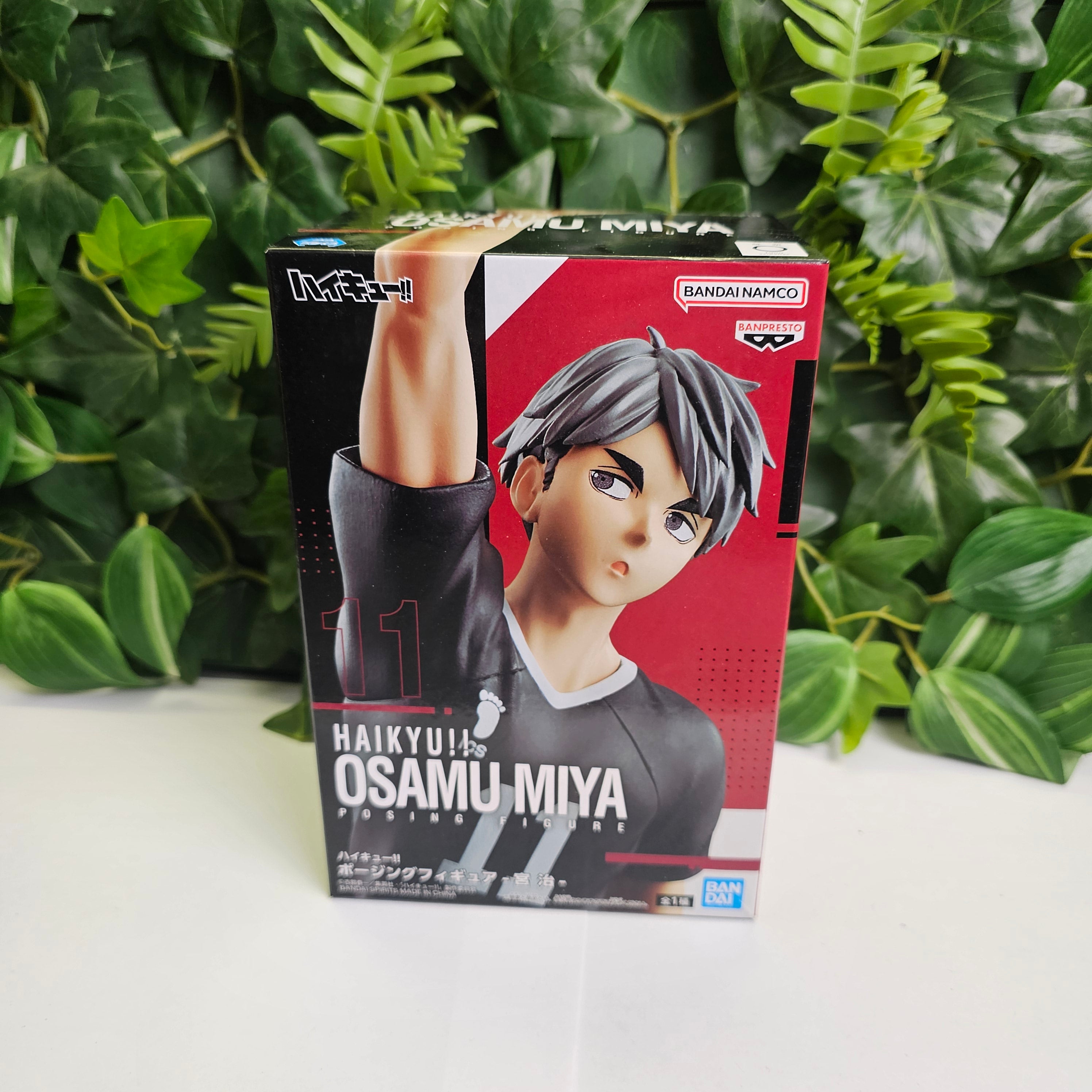 Posing Figure - Osamu Miya