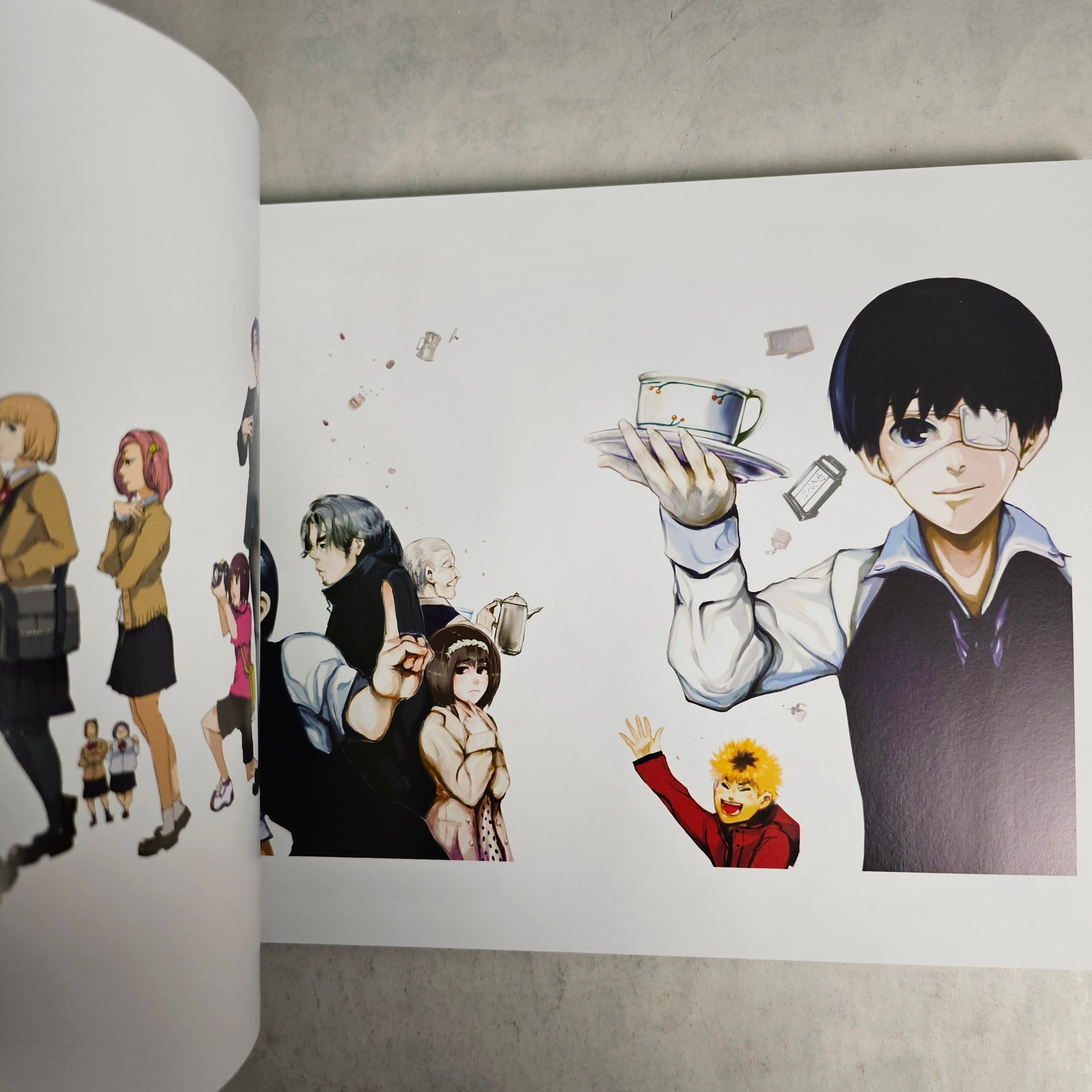 Sui Ishida Exhibition - Tokyo Ghoul ArtBook